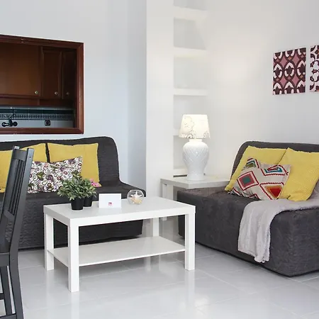 Daire La Pena Beach & View